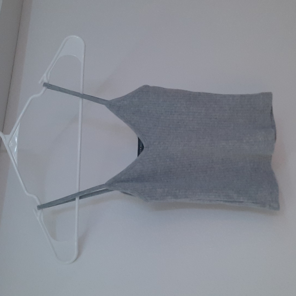 Brandy Melville V Neck Tank Top Ribbed Gray